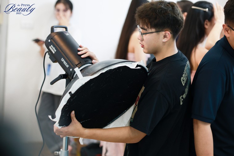 Top 20 Press Beauty 2025 ra mắt bộ ảnh trước thềm Bán kết ảnh 3