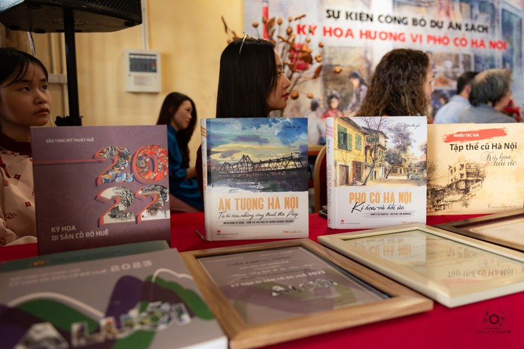 Phóng sự ảnh: Dự án sách “Ký họa hương vị phố cổ Hà nội” - tôn vinh vẻ đẹp ẩm thực Thủ đô ảnh 2