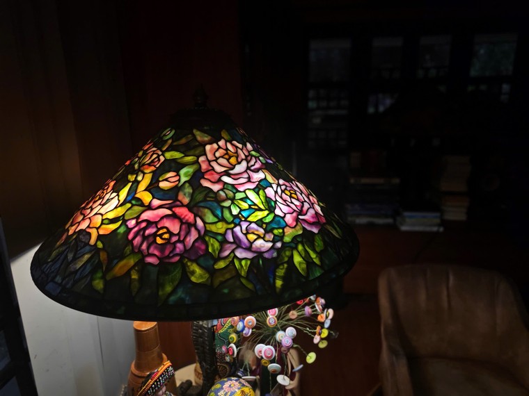 Lãng du dưới ánh đèn kính màu ảnh 2