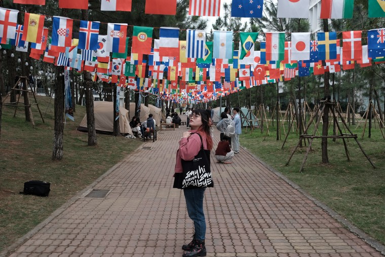 FPTU Camp 2025: Ngày hội tuổi trẻ rực rỡ của gần 15.000 học sinh – Trải nghiệm hôm nay, vươn tới ngày mai ảnh 3