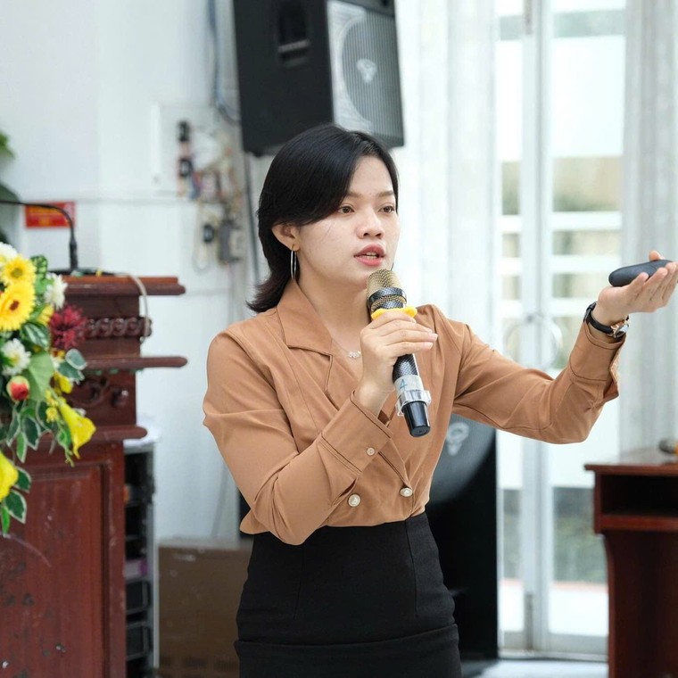 Bảo vệ tương lai trẻ thơ: Sứ mệnh từ Chiếc Ô Xanh ảnh 2