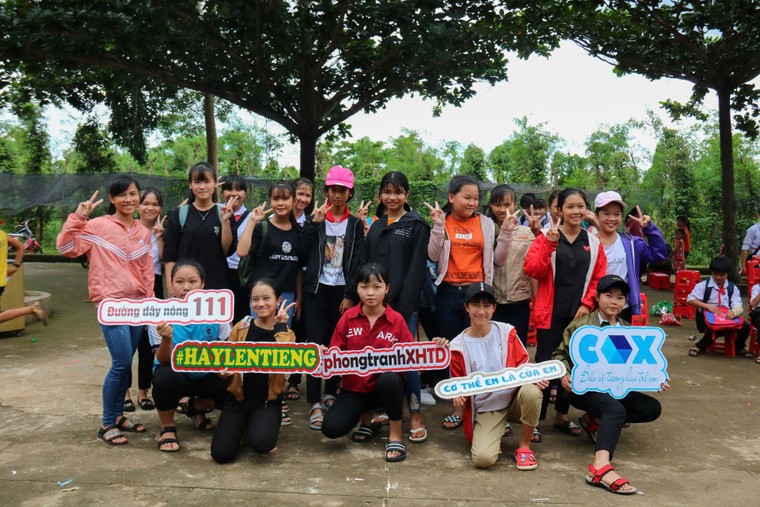 Bảo vệ tương lai trẻ thơ: Sứ mệnh từ Chiếc Ô Xanh ảnh 3