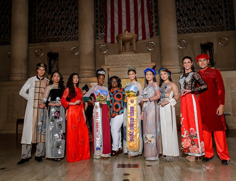 Trò chuyện với nhà thiết kế Lê Thanh Danh: Thấy quê nhà trên mỗi tấm áo dài ảnh 10