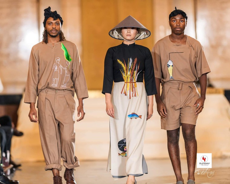 Trò chuyện với nhà thiết kế Lê Thanh Danh: Thấy quê nhà trên mỗi tấm áo dài ảnh 9