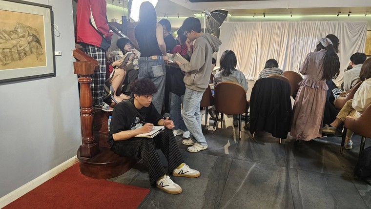 Ký họa ballet: "Những cánh hoa bay" ảnh 9