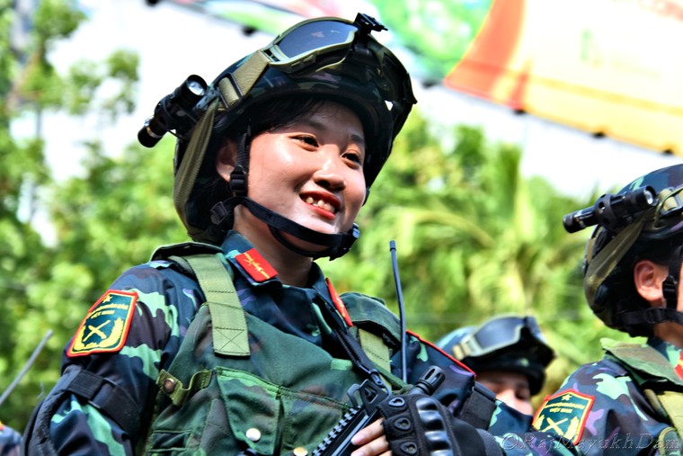 Hành trình ghi dấu ngày 30/4 tại TP. Hồ Chí Minh qua ống kính nhiếp ảnh gia quốc tế Raj Mayukh Dam ảnh 7