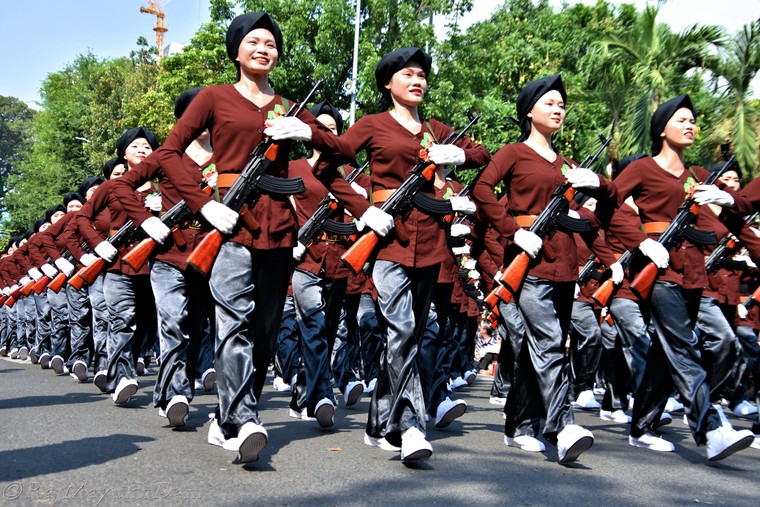 Hành trình ghi dấu ngày 30/4 tại TP. Hồ Chí Minh qua ống kính nhiếp ảnh gia quốc tế Raj Mayukh Dam ảnh 2