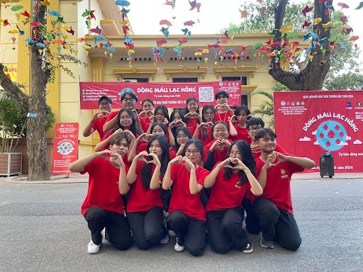 Ngày hội Hiến máu Đại học Kinh tế Quốc dân - Dòng Máu Lạc Hồng lần 1 năm 2025: Lan tỏa yêu thương, góp giọt máu hồng ảnh 3