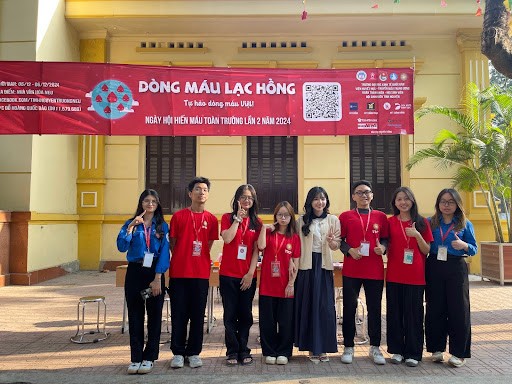 Ngày hội Hiến máu Đại học Kinh tế Quốc dân - Dòng Máu Lạc Hồng lần 1 năm 2025: Lan tỏa yêu thương, góp giọt máu hồng ảnh 2