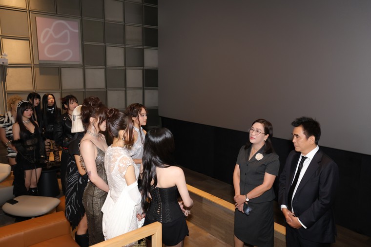 Em Xinh “Say Hi”: Thế hệ mới của nữ idol Việt Nam chính thức lộ diện ảnh 4