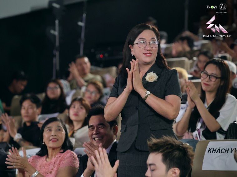 Em Xinh “Say Hi”: Thế hệ mới của nữ idol Việt Nam chính thức lộ diện ảnh 2