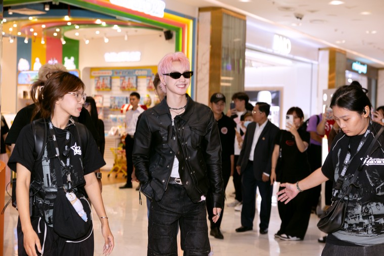 Em Xinh “Say Hi”: Thế hệ mới của nữ idol Việt Nam chính thức lộ diện ảnh 8