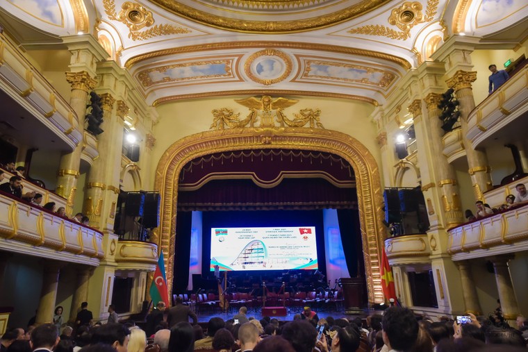 Hòa nhạc thắt chặt tình hữu nghị Việt Nam – Azerbaijan ảnh 6