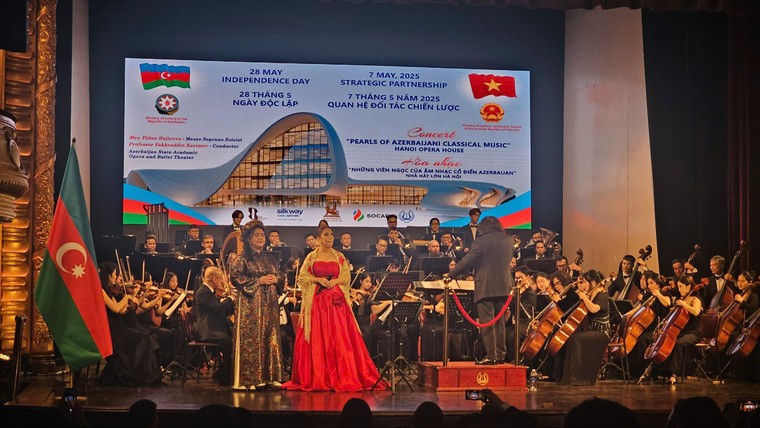 Hòa nhạc thắt chặt tình hữu nghị Việt Nam – Azerbaijan ảnh 7