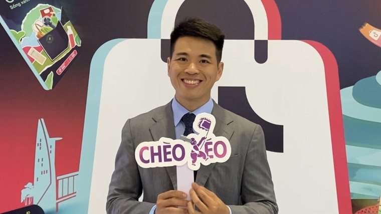 Chèo "Kéo" - Hành trình giữ hồn văn hóa của người trẻ ảnh 1