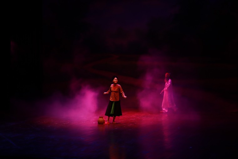 Chèo “Kéo” thành công kéo Gen Z gần hơn với nghệ thuật truyền thống ảnh 13