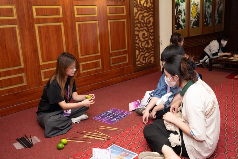 Chèo “Kéo” thành công kéo Gen Z gần hơn với nghệ thuật truyền thống ảnh 4