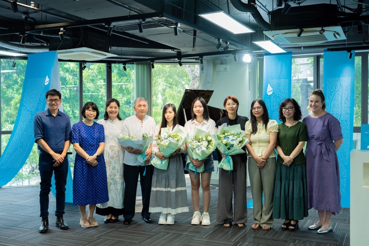 Triển lãm “Gặp tôi trong tương lai” khơi dậy ước mơ nghề nghiệp cho trẻ em ảnh 1