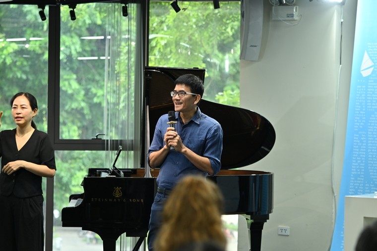 Triển lãm “Gặp tôi trong tương lai” khơi dậy ước mơ nghề nghiệp cho trẻ em ảnh 4