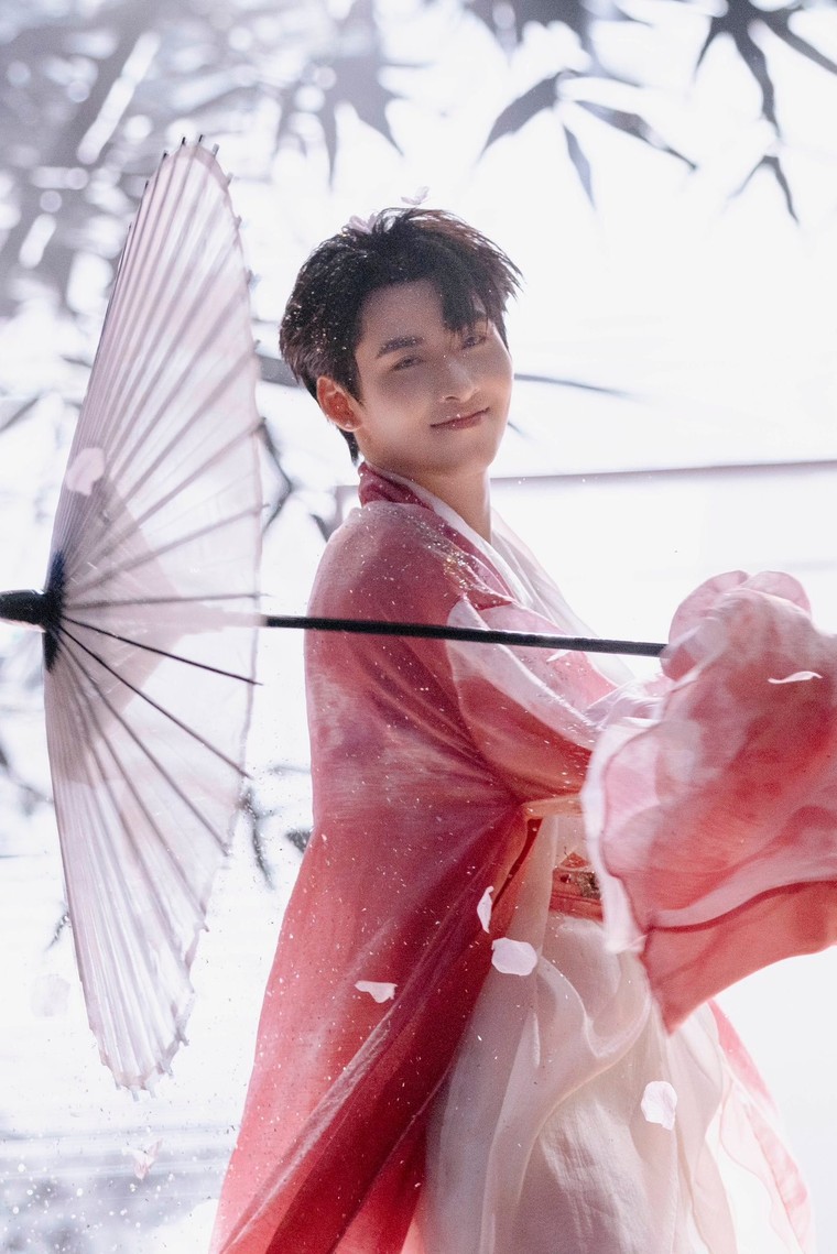 Geminight lung linh: Hùng Huỳnh tái hợp người hâm mộ tại Hà Nội ảnh 14