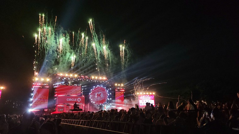Circle K Việt Nam gây ấn tượng với concert đầu tiên: “500+ cửa hàng - Dẫn đầu, Tiên phong” ảnh 1