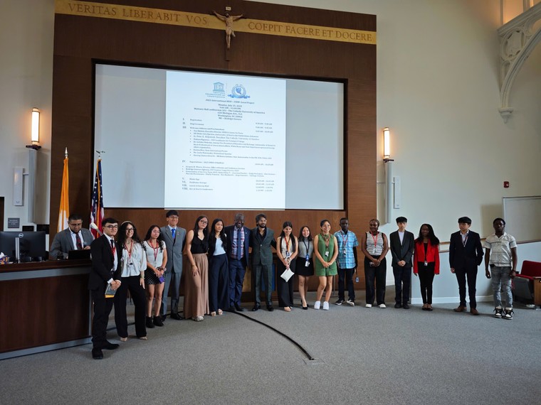 Việt Nam ghi dấu ấn văn hóa tại Trại hè IMUN 2025 của Trung tâm UNESCO Vì Hòa bình tại Washington ảnh 9