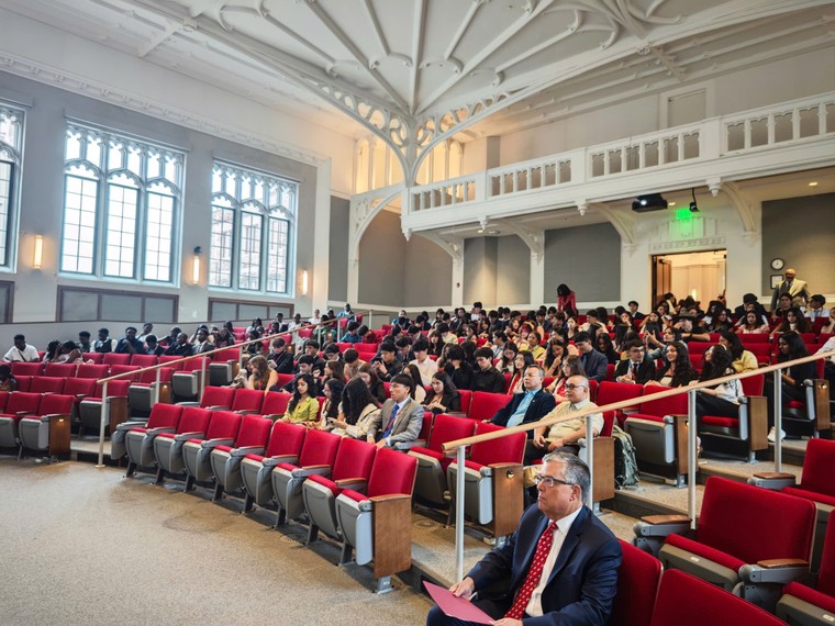 Việt Nam ghi dấu ấn văn hóa tại Trại hè IMUN 2025 của Trung tâm UNESCO Vì Hòa bình tại Washington ảnh 3