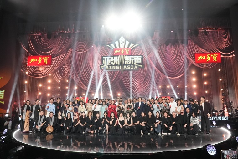 Giành được Top 3 cuộc thi Sing!Asia, DTAP và Phương Mỹ Chi hoàn thành sứ mệnh lan toả văn hoá Việt ra Thế giới ảnh 3