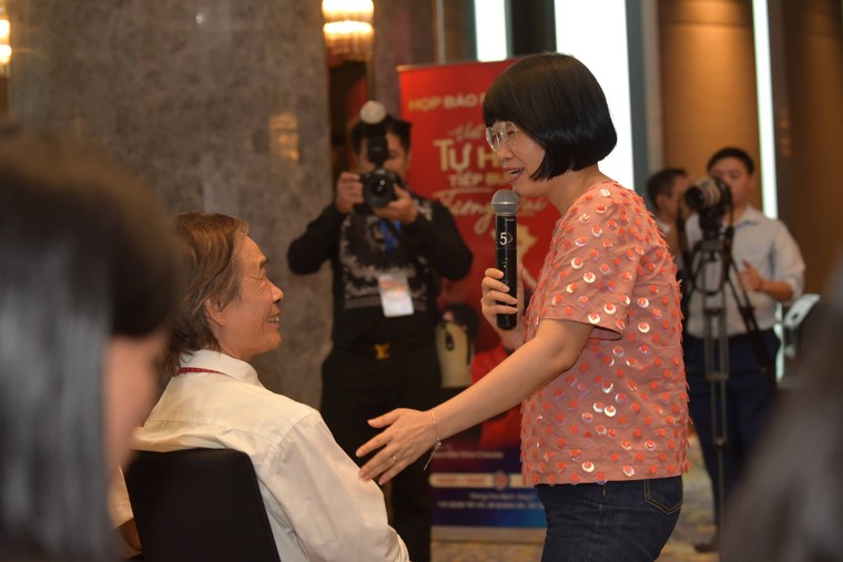 Khúc ca tặng cho Tổ quốc của Divo Tùng Dương và nhạc sĩ Nguyễn Văn Chung: "Việt Nam tự hào tiếp bước tương lai" ảnh 9