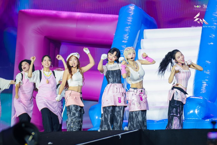 Em Xinh “Say Hi" Concert đêm 2 chính thức được công bố, khán giả Thủ đô chuẩn bị sẵn sàng đón 30 Em Xinh vào ngày 11/10 ảnh 1