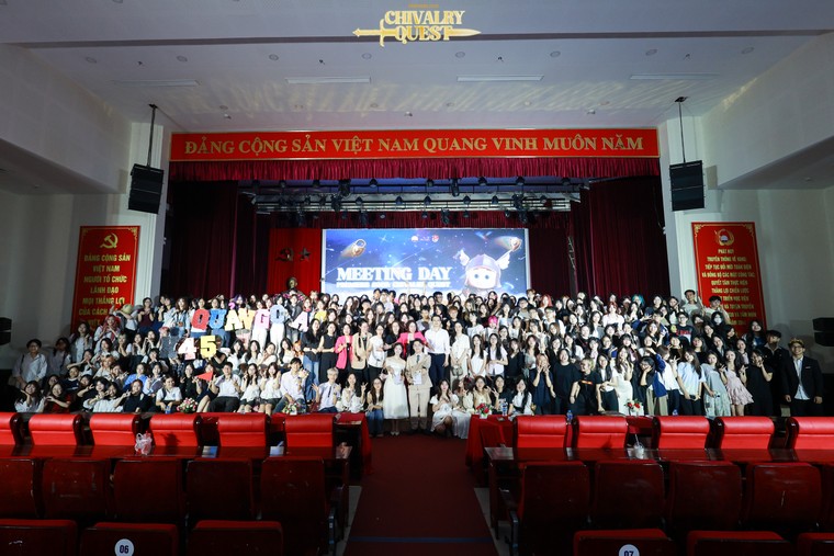 Đón chào tân binh khoa Quan hệ công chúng và Quảng cáo - Học viện Báo chí và Tuyên truyền ảnh 6