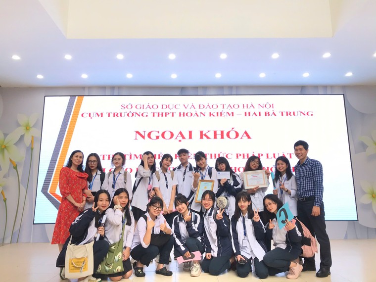 Bỏ đình chỉ học sinh: Mềm mỏng để giáo dục? ảnh 2