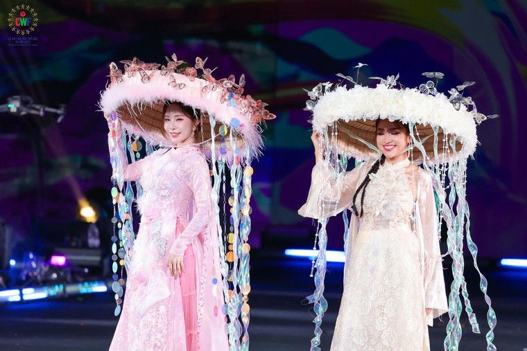 Lễ hội Văn hóa Thế giới tại Hà Nội quyên góp 2,5 tỷ đồng ủng hộ đồng bào vùng lũ ảnh 7