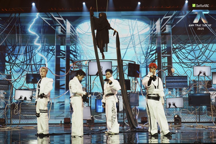 Anh Trai “Say Hi” 2025 Tập 5: Lần đầu tiên trong Vũ Trụ “Say Hi”, không có bất kỳ Anh Trai nào bị loại ảnh 1