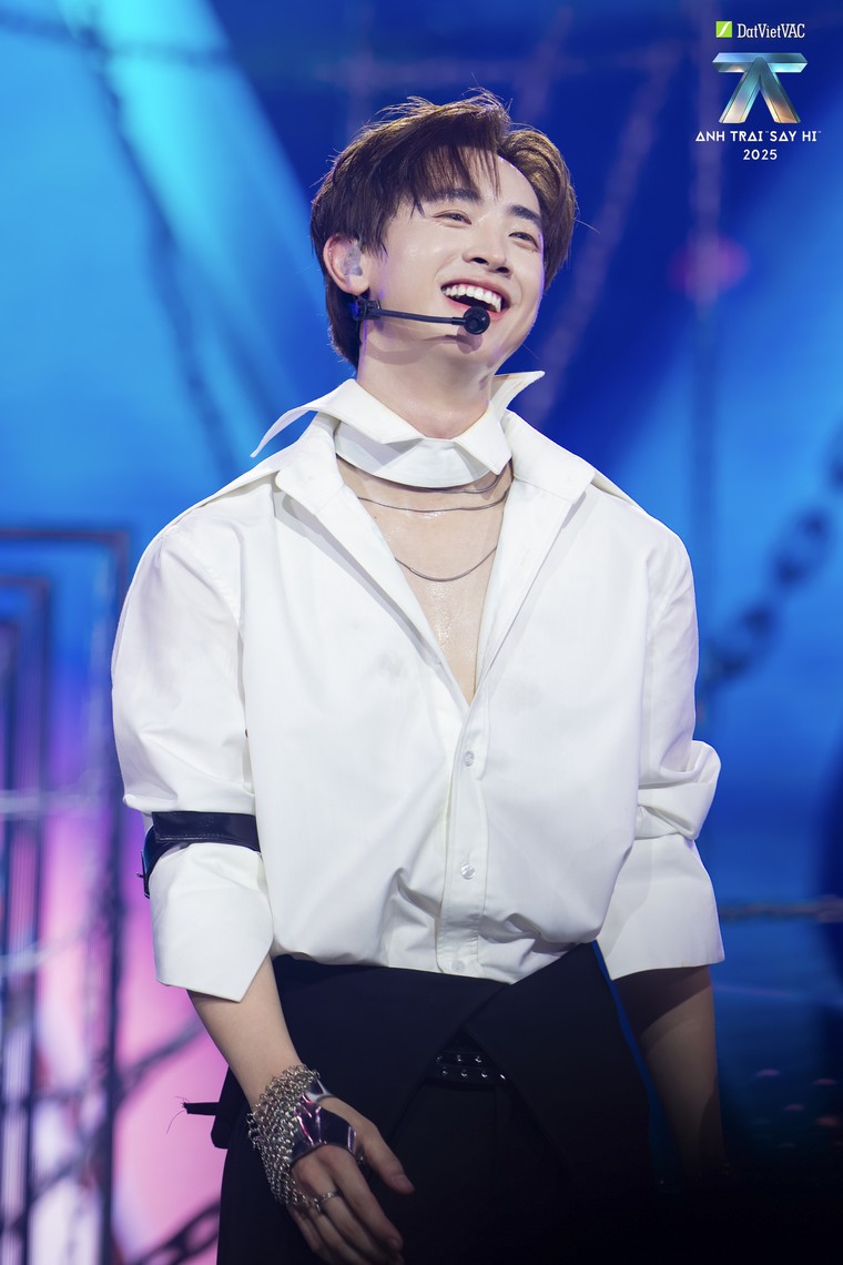 Từ Funk ma mị đến Rock học đường: Bốn sân khấu khiến khán giả Anh Trai "Say Hi" không thể rời mắt trong tập 7 ảnh 1