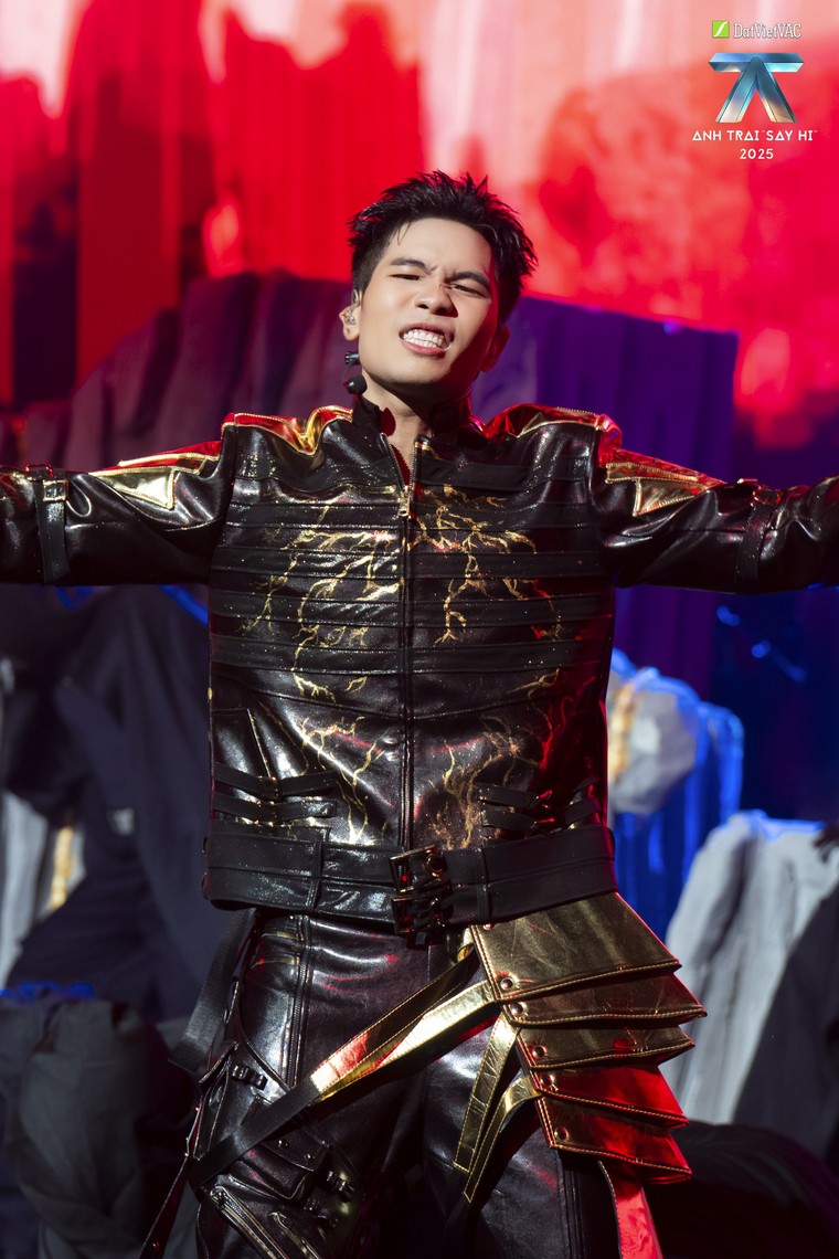Từ Funk ma mị đến Rock học đường: Bốn sân khấu khiến khán giả Anh Trai "Say Hi" không thể rời mắt trong tập 7 ảnh 8