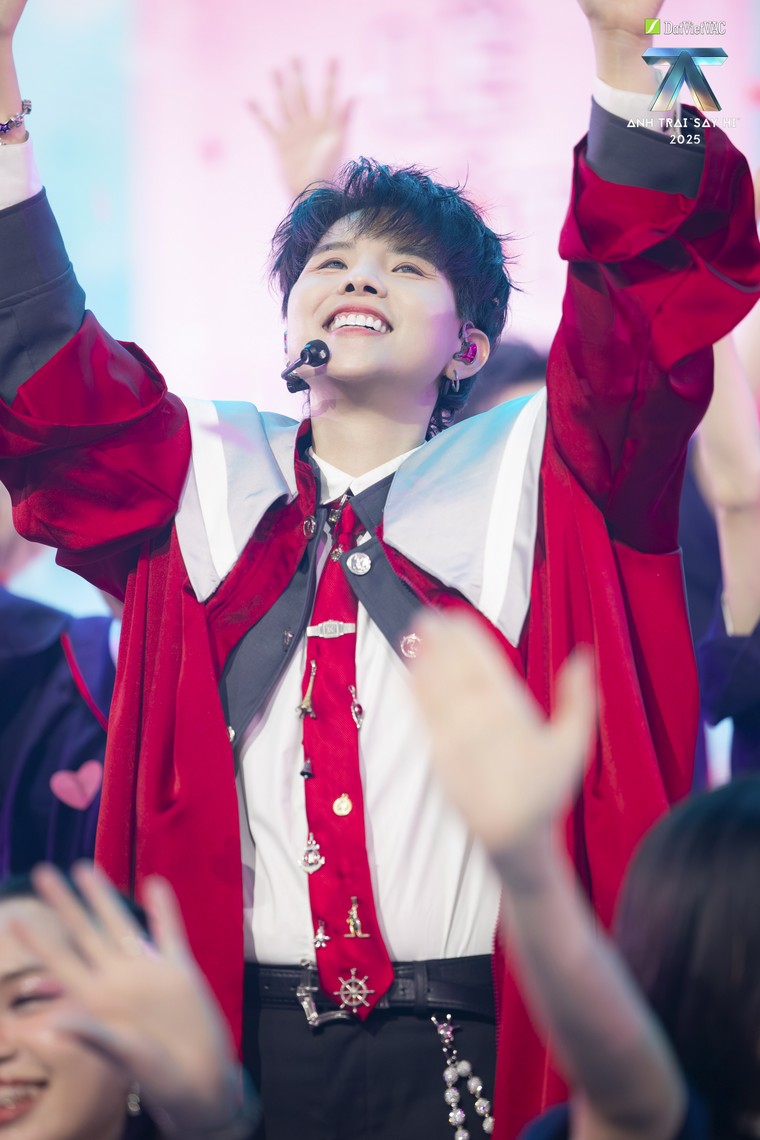 Từ Funk ma mị đến Rock học đường: Bốn sân khấu khiến khán giả Anh Trai "Say Hi" không thể rời mắt trong tập 7 ảnh 16