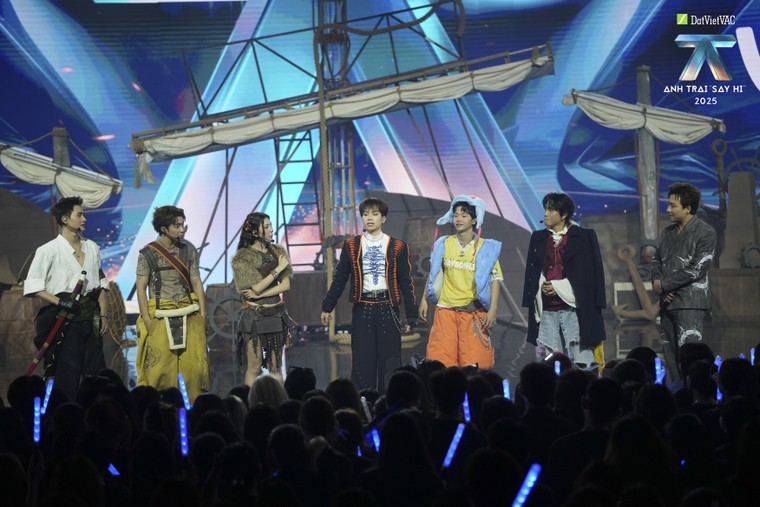 Âm nhạc, cảm xúc và tinh thần đồng đội trong Anh Trai "Say Hi” 2025 tập 8 ảnh 2