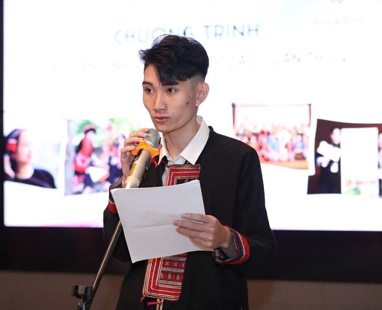 "Truyền lửa" cho tân sinh viên người Dao ảnh 3