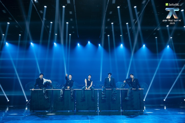 Anh Trai “Say Hi” 2025 Tập 11: Team Vũ Cát Tường, B Ray và Negav khuấy động sân khấu Live Stage 4, Top 18 chính thức bước vào chung kết ảnh 9