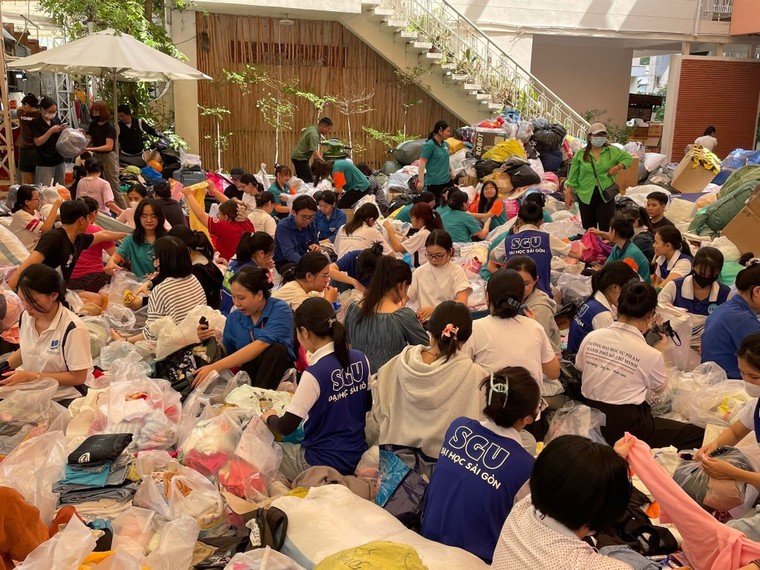 100 túi thuốc mini từ fan Mason Nguyễn gửi về miền Trung: Lan tỏa điều tử tế từ tình yêu thần tượng ảnh 9