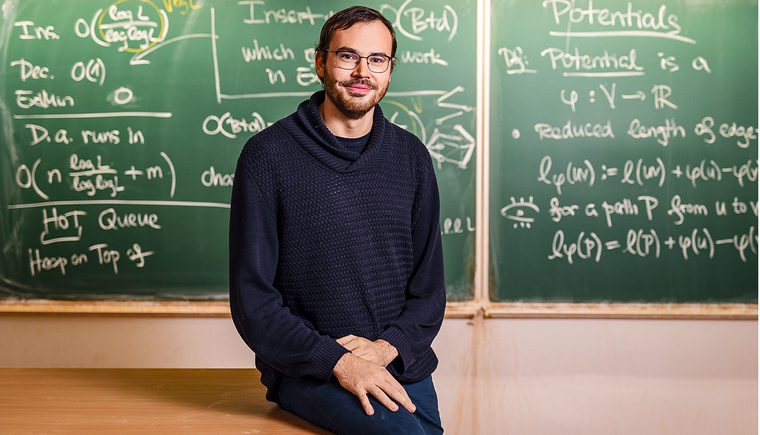 Một cây cầu mới kết nối Toán học kỳ lạ của Vô hạn với Khoa học máy tính ảnh 5