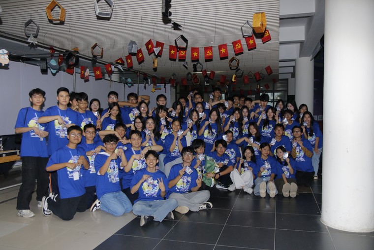 Amstro’s Gallery 2025: Aphelion - Dấn thân vào miền tri thức của khoa học vũ trụ ảnh 2