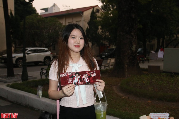 Mason Nguyễn trở lại với vòng tay người hâm mộ Thủ đô sau gần một năm vắng bóng ảnh 3