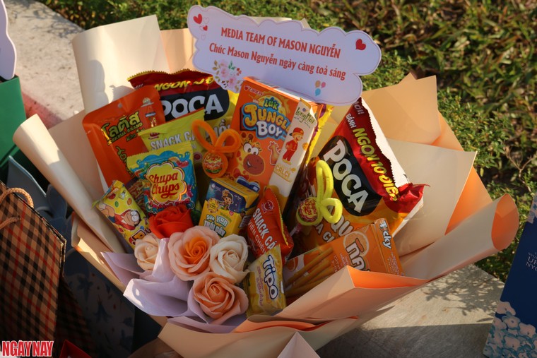 Mason Nguyễn trở lại với vòng tay người hâm mộ Thủ đô sau gần một năm vắng bóng ảnh 8