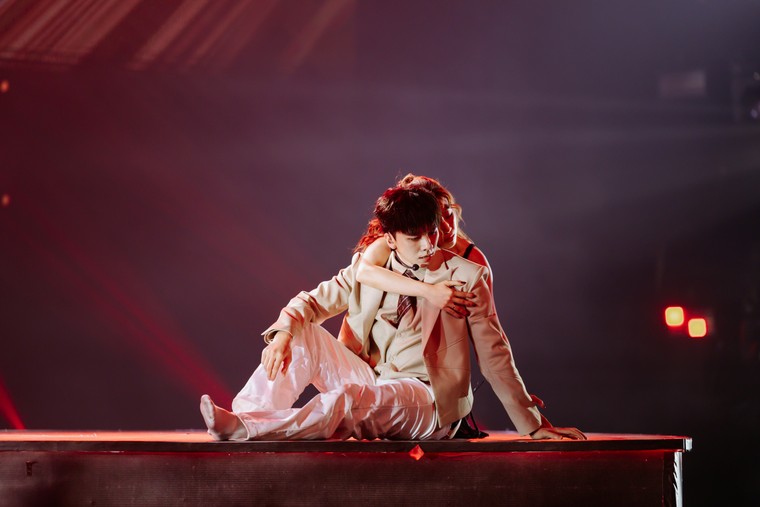 Anh Trai “Say Hi” 2025 Tập 13: Bữa tiệc âm nhạc đa sắc, từ citypop, ballad đến R&B khép lại Chung kết 1 Anh Trai “Say Hi” 2025 ảnh 2