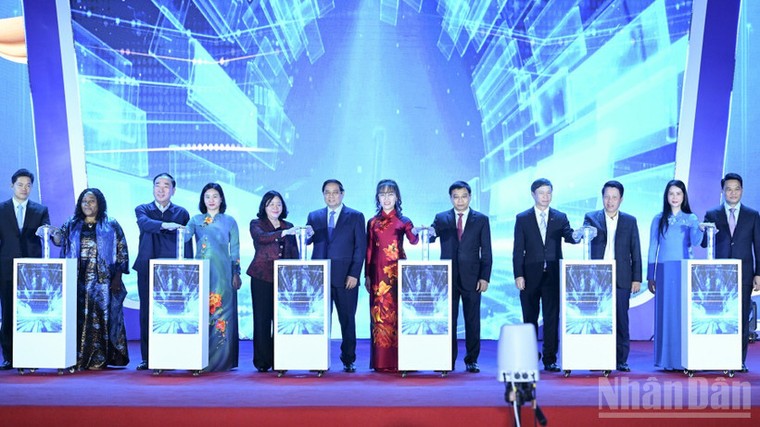 Tiến sĩ Nguyễn Thị Phương Thảo: Doanh nghiệp Việt cần đồng hành dài hạn để phụ nữ tự tin bước vào chuỗi giá trị toàn cầu ảnh 2