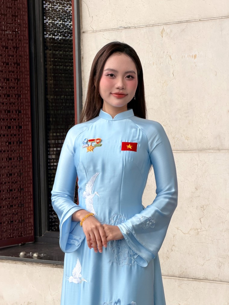 Phương Mỹ Chi vinh dự lần thứ hai tham gia Đại hội Thi đua yêu nước toàn quốc 2025 ảnh 1