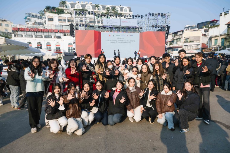 ONWARD: Honda đánh dấu hành trình xe máy điện tại Việt Nam ảnh 2