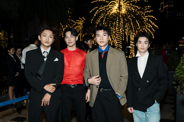 Showbiz Việt Nam cùng “date” trong đêm tiệc cuối năm của DatVietVAC ảnh 3